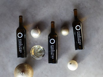 White Christmas Trio